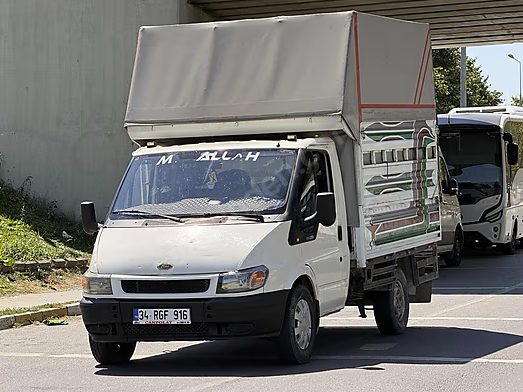 Ford Trucks Transit 330s